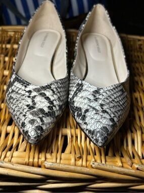 Pointed Toe Snake-Print Flats - White/Black from Katherine Kelly, size 7.5